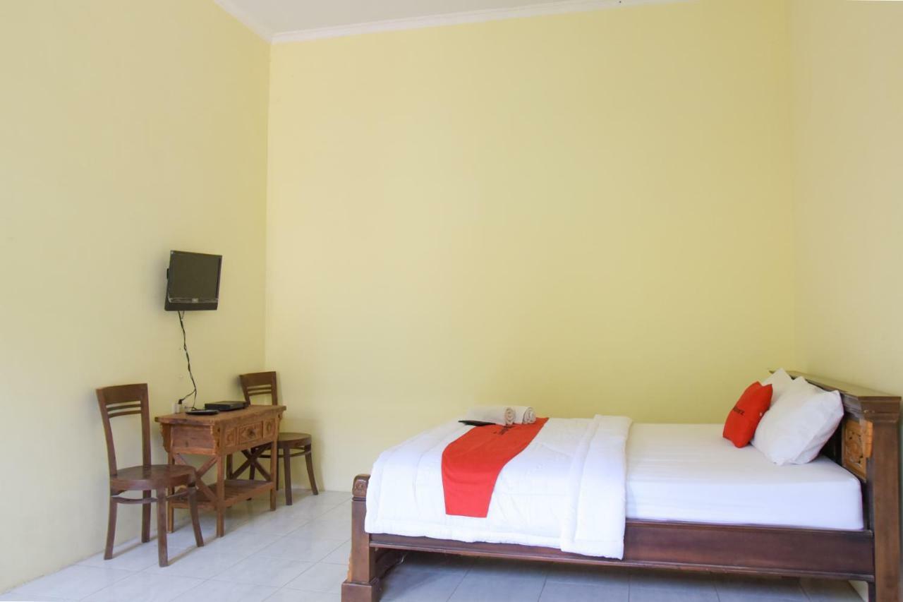 Reddoorz Syariah Near Balai Kota Probolinggo 2 Hotel Eksteriør billede