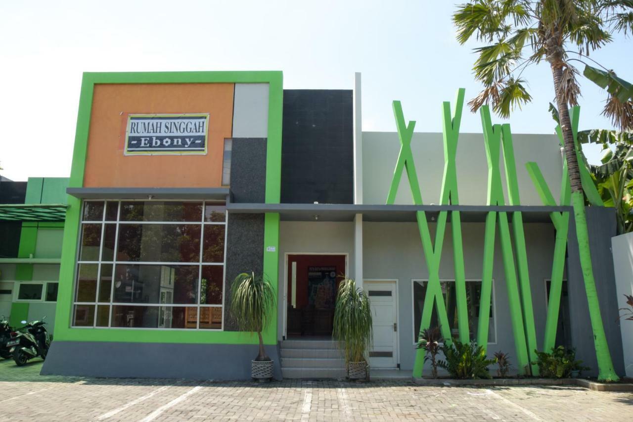 Reddoorz Syariah Near Balai Kota Probolinggo 2 Hotel Eksteriør billede